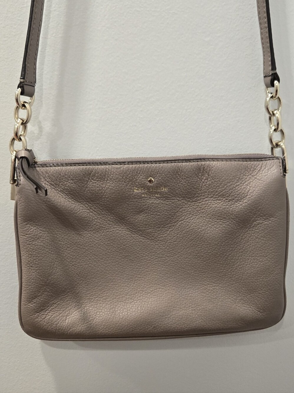 Kate Spade Leila Triple Gusset Crossbody Pebbled Leather Taupe Gray